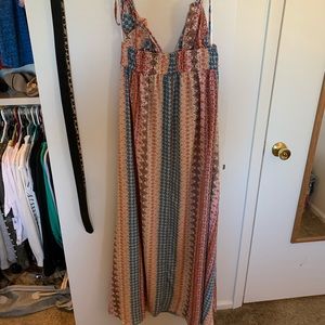 Lulus Maxi Dress NWT